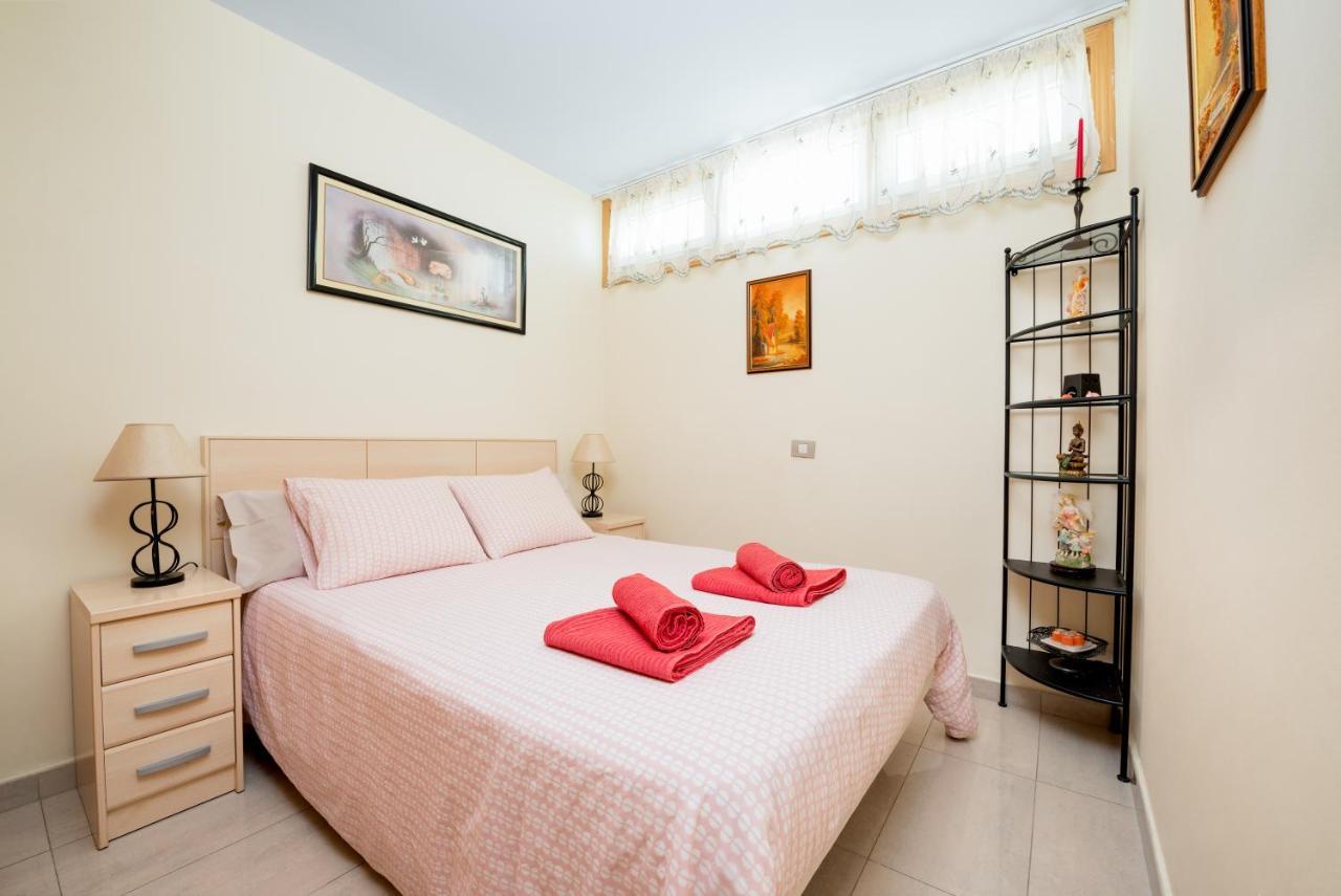 Nikis Flat Apartamento Playa del Inglés Exterior foto