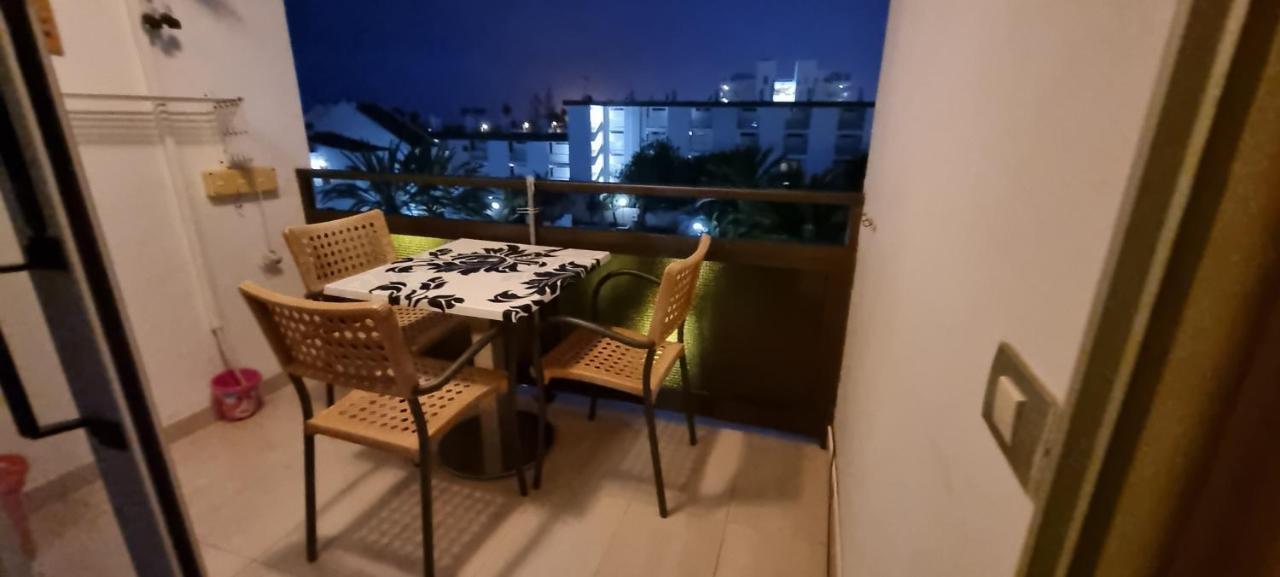 Nikis Flat Apartamento Playa del Inglés Exterior foto